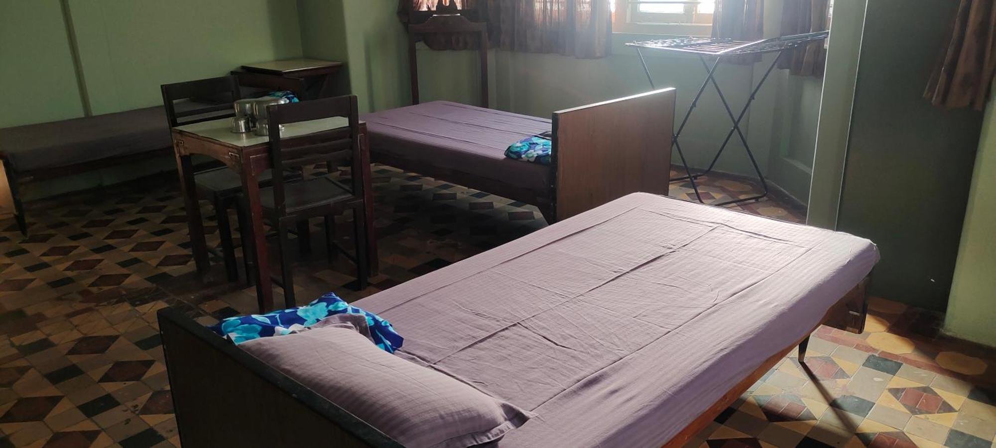 Hebbar'S Heritage Home Mumbai Room photo