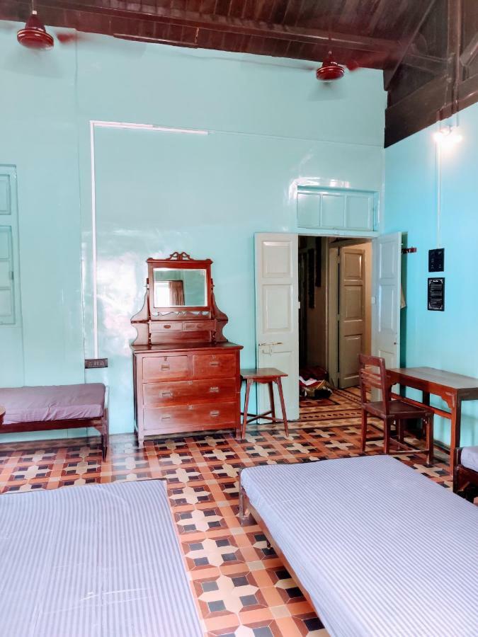Hebbar'S Heritage Home Mumbai Exterior photo